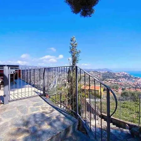 Terrazza Bay View Apartment Imperia